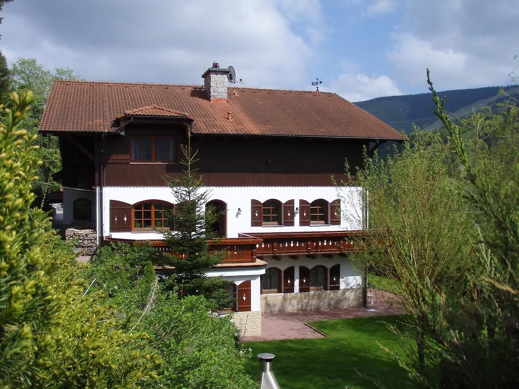 Pension Monte Rosa Spindleruv Mlyn